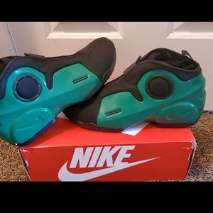 Nike Air Flightposite 2